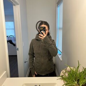 Lululemon green cozy zip up